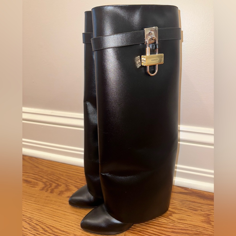 Givenchy Shark Lock Boots size 39